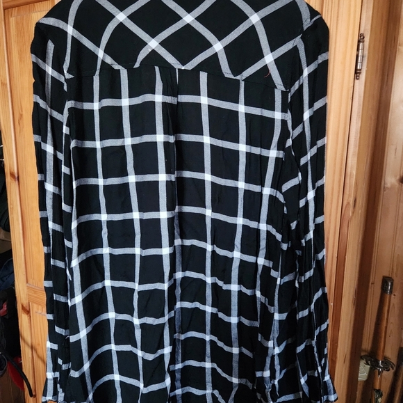 Womens Old Navy Button Down Shirt - Picture 5 of 6